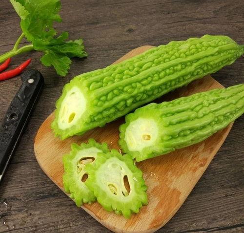 满朝吃瓜甜,宫廷盛宴中的甜蜜诱惑